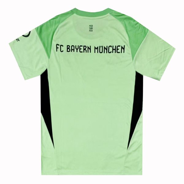 Bayern Munich 2025-26 Goalkeeper Shirt - Image 2