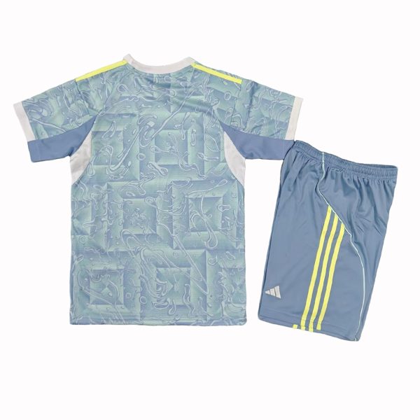 Kids Juventus 2025-26 Away Kit - Image 2