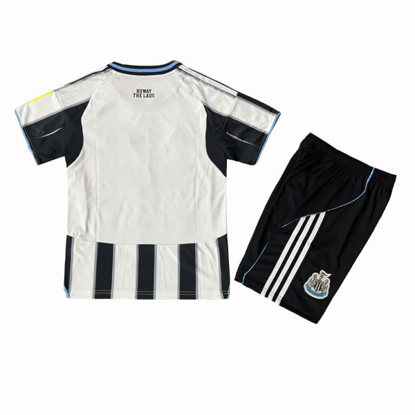 Kids Newcastle United 2025-26 Home Kit - Image 2