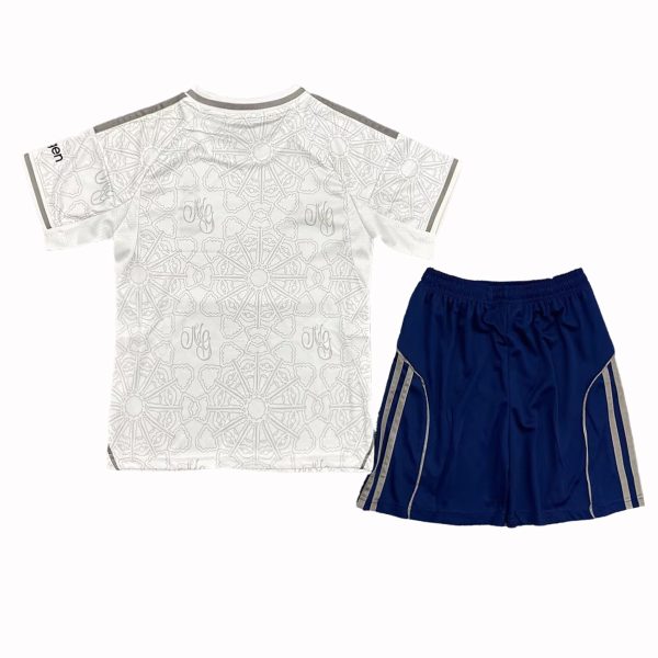 Kids Nottingham Forest 2025-26 Away Kit - Image 2