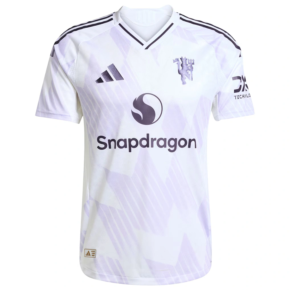 Manchester United 2025-26 Away Authentic Match Shirt - Image 5
