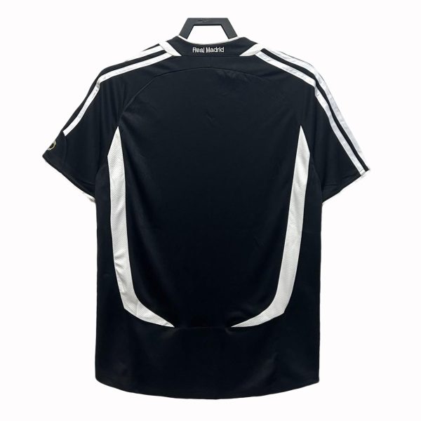 Real Madrid 2006-07 Retro Away Shirt - Image 2