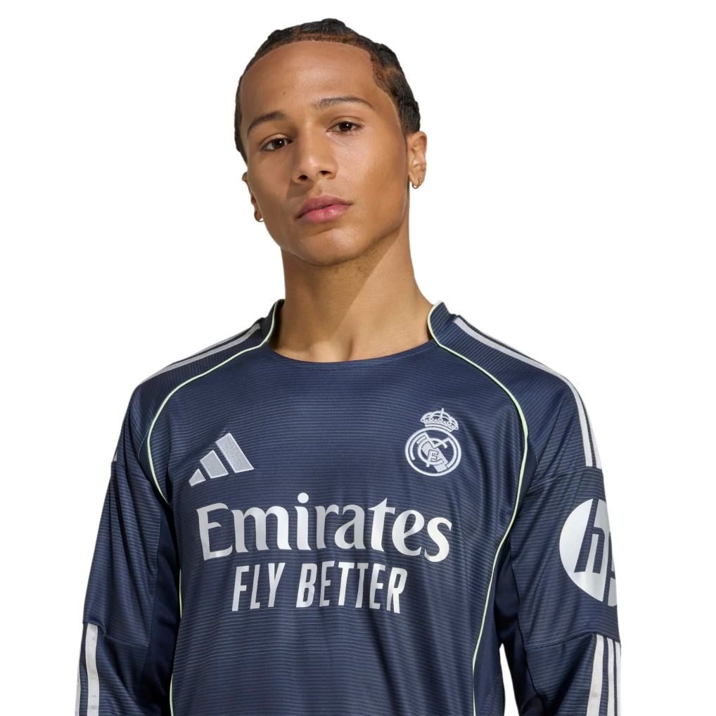 Real Madrid 2025-26 Away Long Sleeve Shirt - Image 7