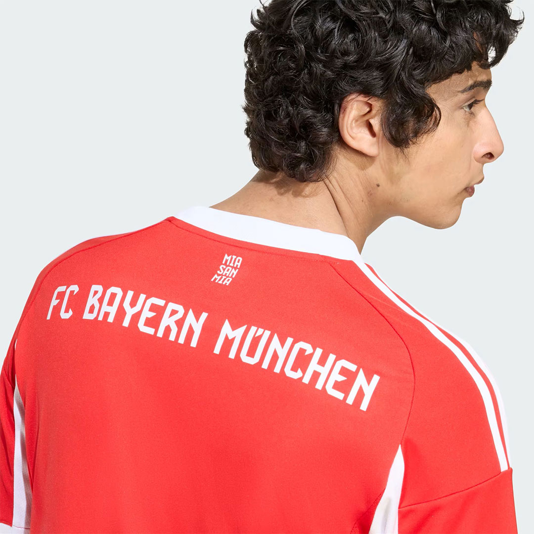Bayern Munich 2025-26 Home Shirt - Image 7