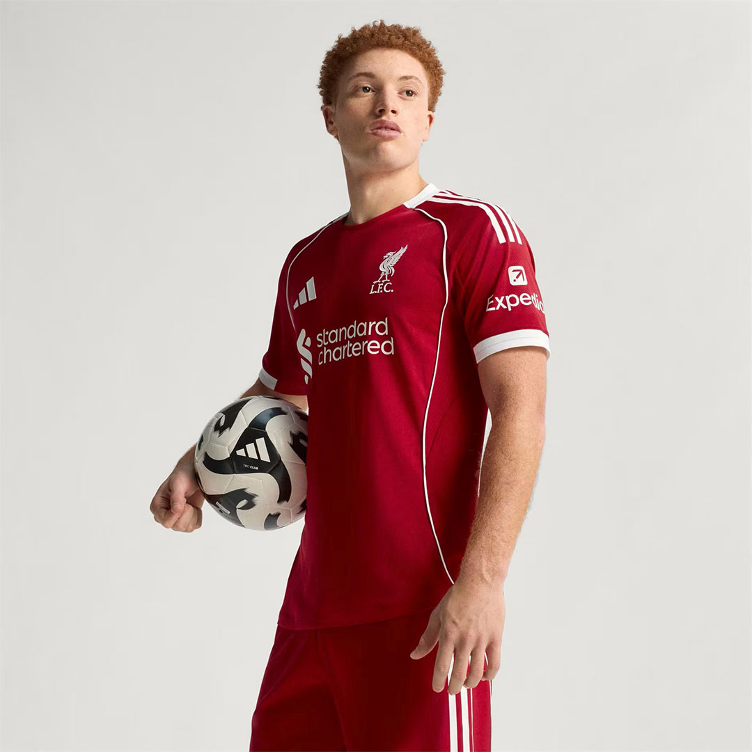 Liverpool 2025-26 Home Authentic Shirt - Image 12