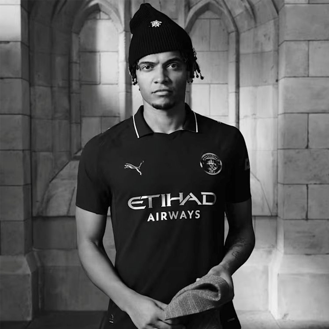 Manchester City 2025-26 Away Authentic Match Shirt - Image 8