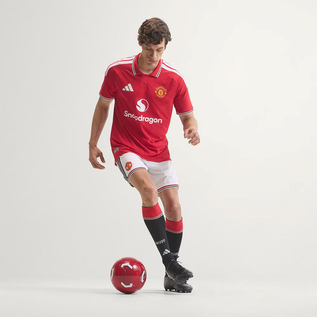 Manchester United 2026-27 Home Authentic Match Shirt - Image 6