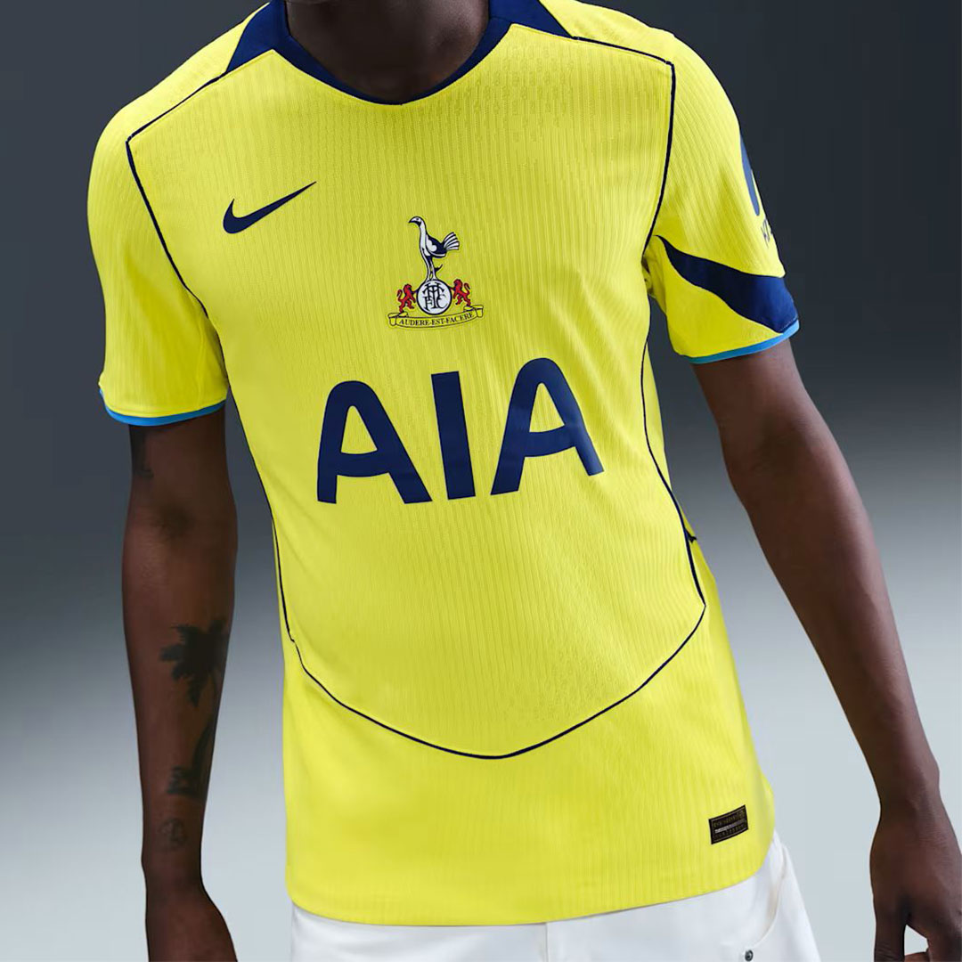 Tottenham Hotspur 2025-26 Third Authentic Match Shirt - Image 2